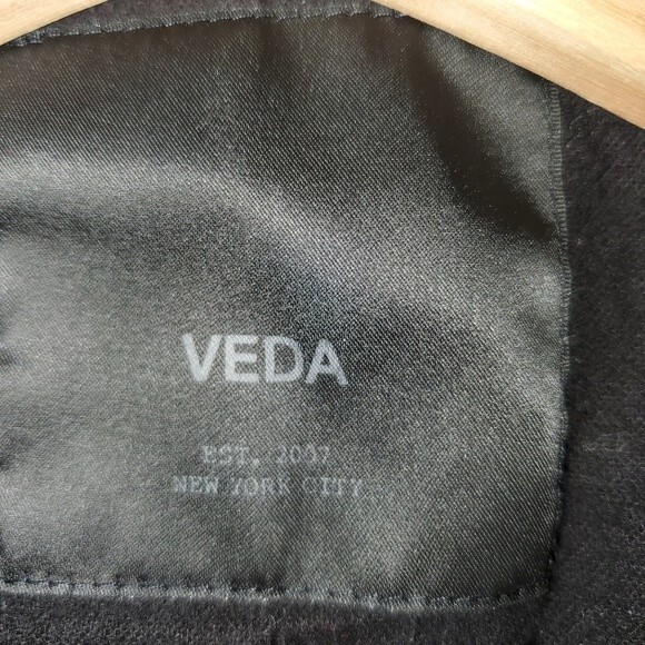 VEDA NYC Gray Black Suede Leather Funnel Neck Crop Jacket Small - Picture 8 of 15